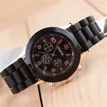 2017 New jelly watch rubber silicone shoots Males Girls Date Trend Equipment Girls and boys sweet coloured