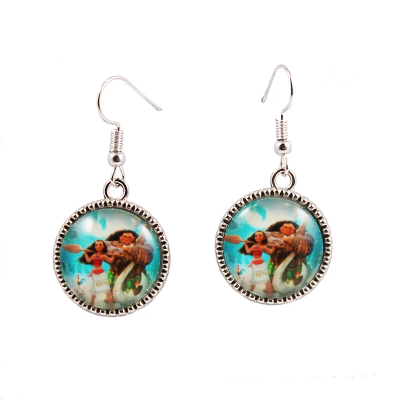 Moana earrings (3)