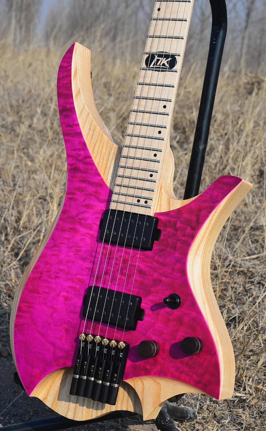 2019 NK Headless guitar Electric guitar purple Flame Maple top Flame maple Neck black hardware Guitar free shipping 2019 NK Headless guitar Electric guitar purple Flame Maple top Flame maple Neck black hardware Guitar free shipping
