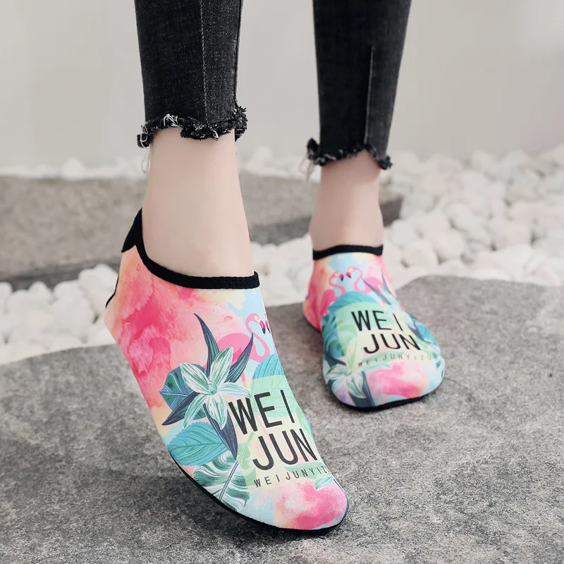 

Suihyung Women Sneakers Swimming Shoes Water Sports Aqua Seaside Beach Slippers Surfing Shoes Slip On Flamingo Female Footwear