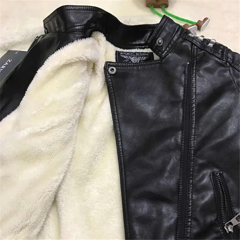 Куртка из искусственной кожи для мальчиков; детское весенне-осеннее модное пальто с металлическими заклепками и воротником-стойкой; ветрозащитная теплая куртка для мальчиков; пальто; детский топ - Цвет: Winter Cashmere type