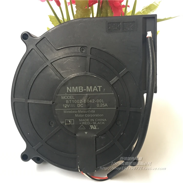 

NMB-MAT BT1002-B042-00L Server Cooling Fan DC 12V 0.25A 107x101x25mm 3-Wire