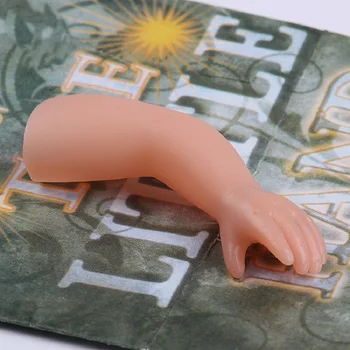 

MichaelAmmar The little hand magic hand magic tricks props