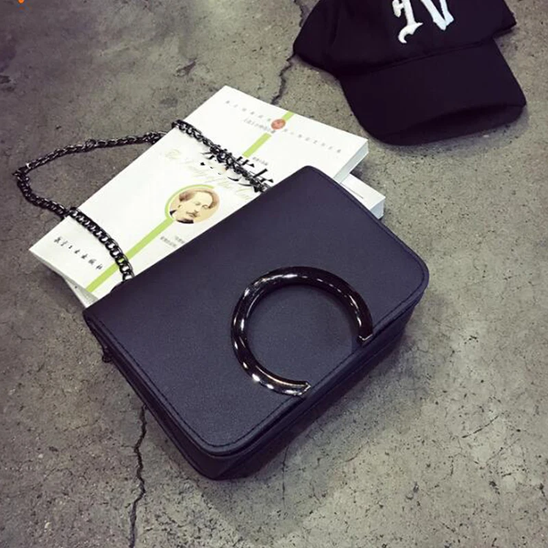 

1pc Joker jelly chain Big C shape Solid Color Elegant PU Leather single shoulder bag Vogue of new Handbags for Women Female