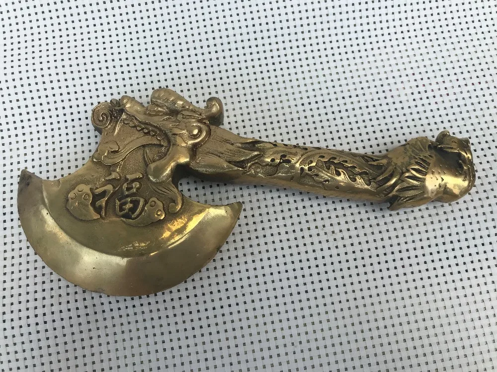 Chinese Copper sculpture Fengshui Faucet hatchet Statue statues for