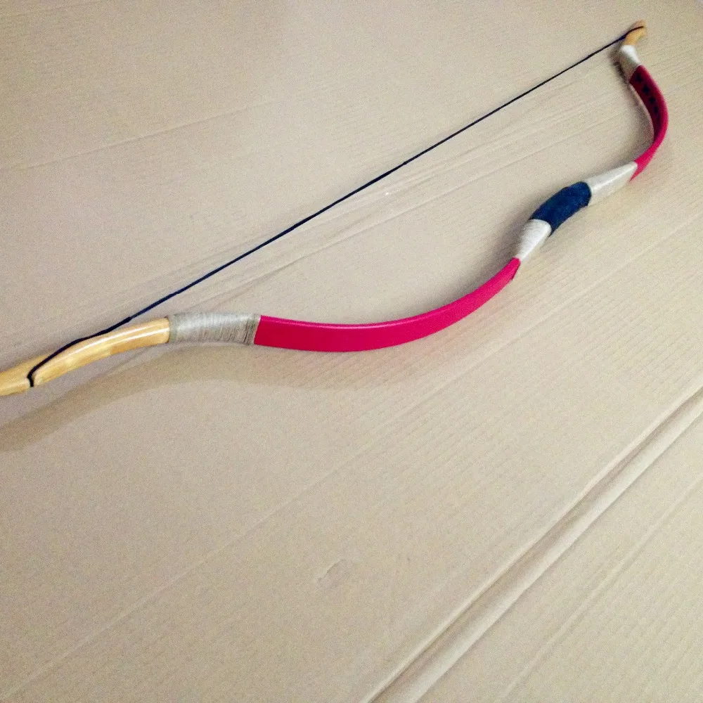 Wholesale and retail of traditional hunting recurve bow bow 20-60 # red genuine leather bows