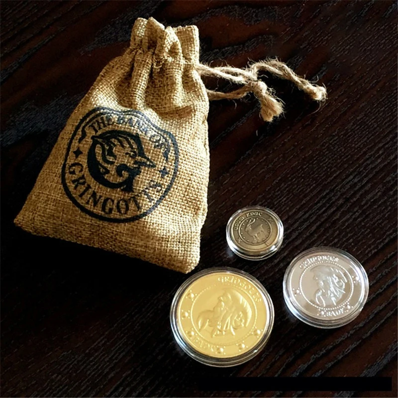 

3pcs/set Halloween Harri Potter Hogwarts Gringotts Bank Wizarding Galleons Commemorative Coins Collection with Cloth Bank Bag