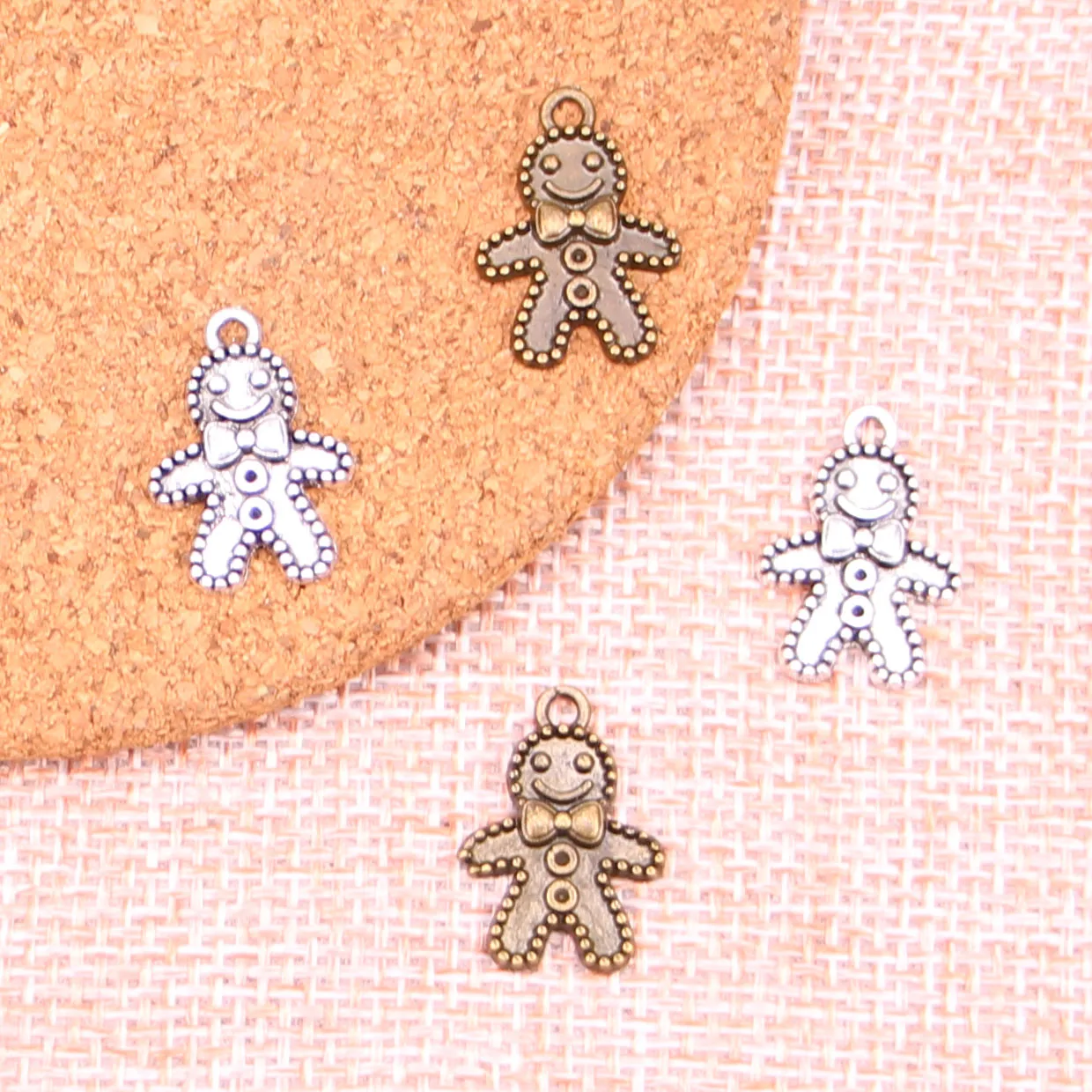 

30pcs christmas gingerbread man cookies Charms Pendants for Jewelry Making Vintage Antique Silver Plated DIY handmade 18*12mm