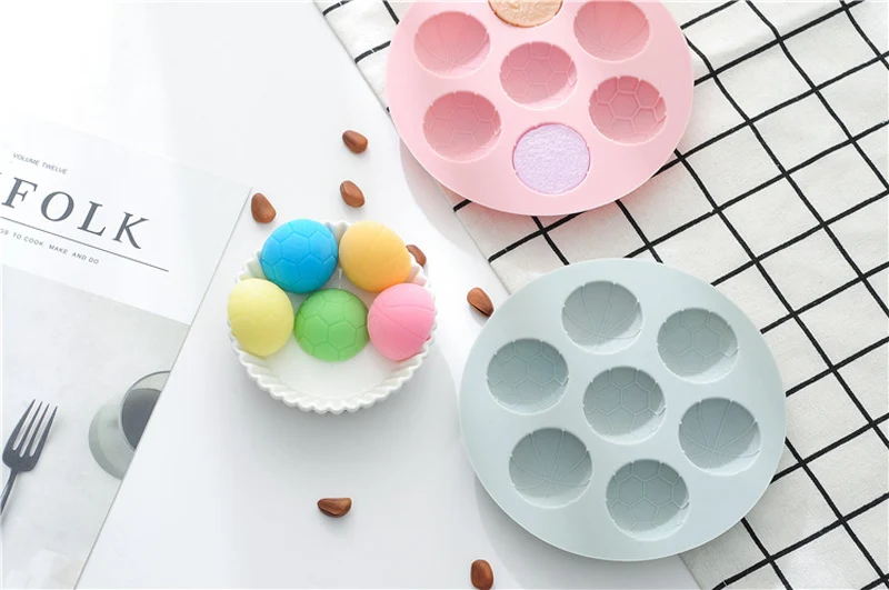 Footbale Basketball Silicone Cake Mold Chocolate Dessert Baking Tools Non-stick Cake Mold Jelly&Candy 3D Cake Decoration   (8)