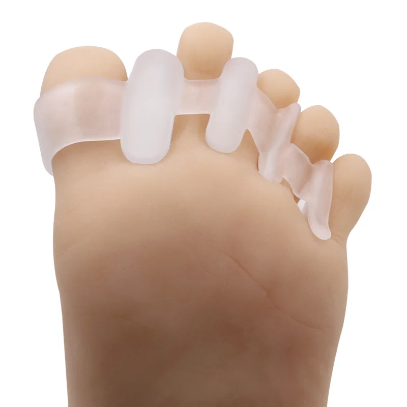 2pcs Toe Eversion Corrector Separator Hallux Valgus Protector Toe Care Flip Finger Protector Soft Orthopedic Supplies Care Tool