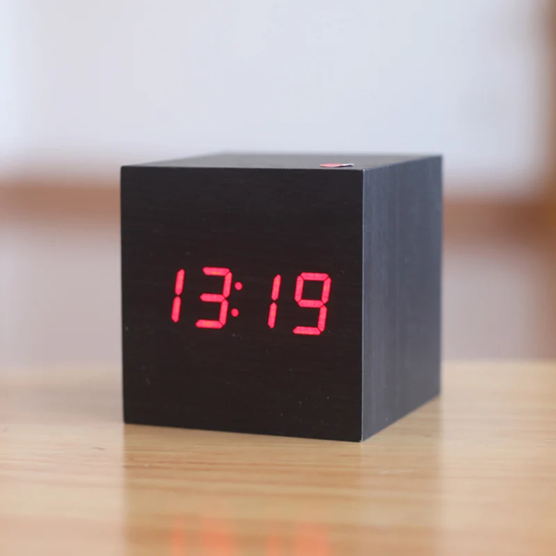 Античные офисные часы светодиодные цифровые часы ретро стол персонализированные короткие дизайнерские часы бесшумные часы подарок маленькие электронные часы