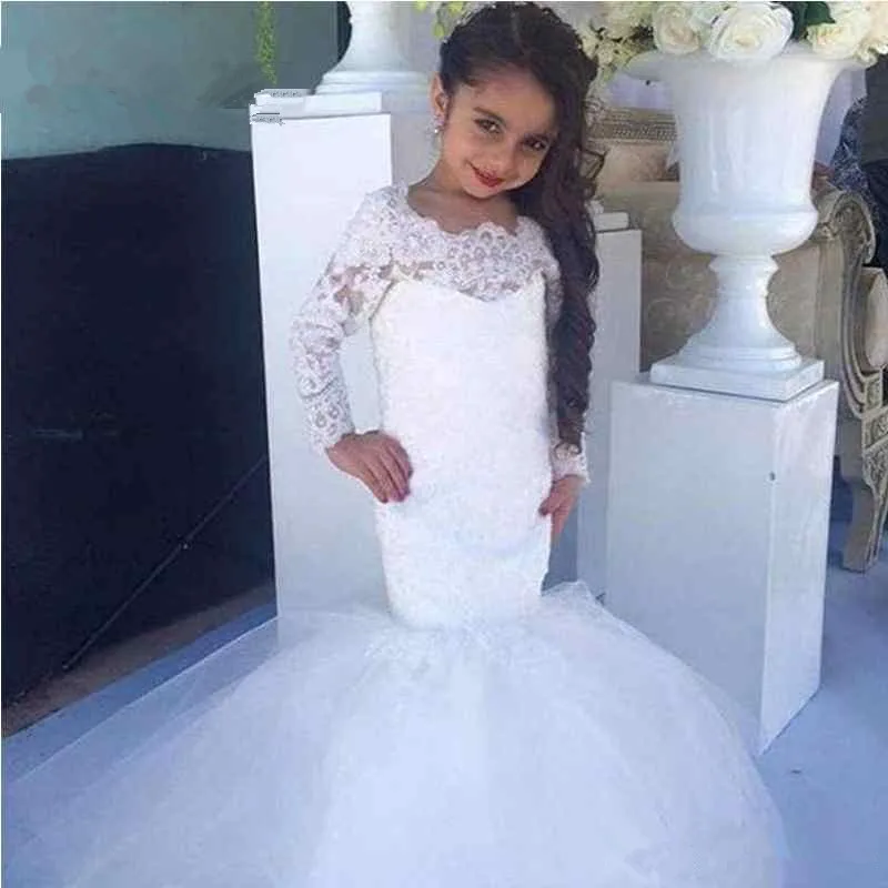 2017-white-ivory-lace-long-sleeve-mermaid-flower-girl-dresses-for-weddings-cheap-jewel-long-modest-garden-country-wedding-gowns (2)_