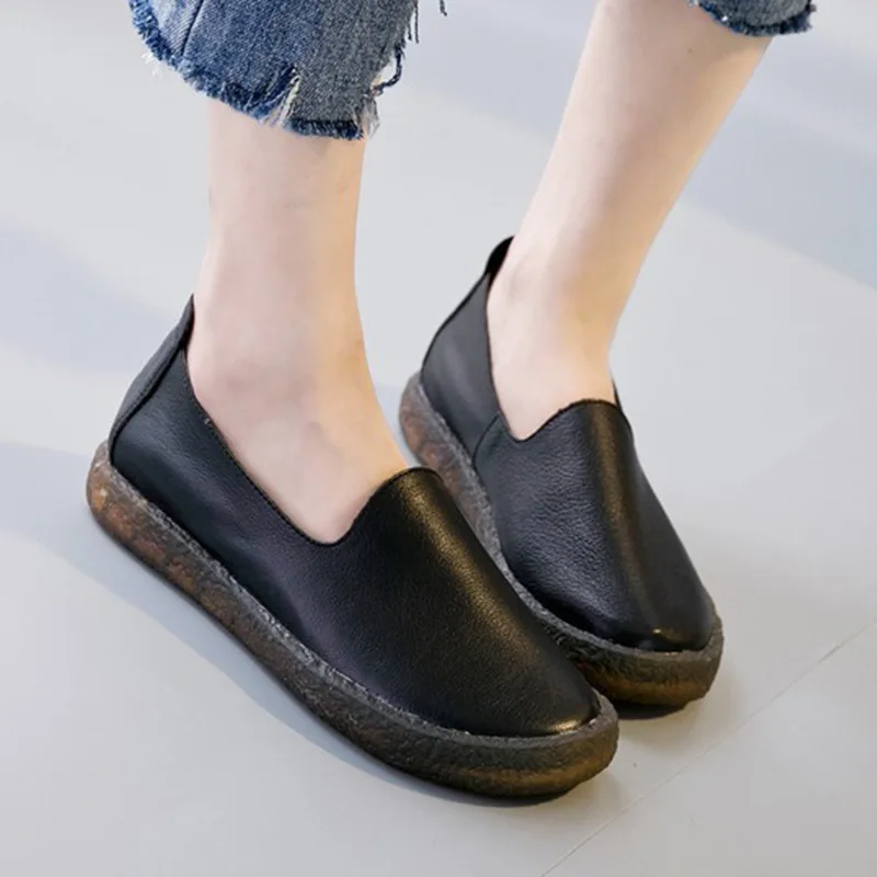 

2019 autumn new fashion simple solid color flat shoes women retro style leather comfortable wild casual shoes
