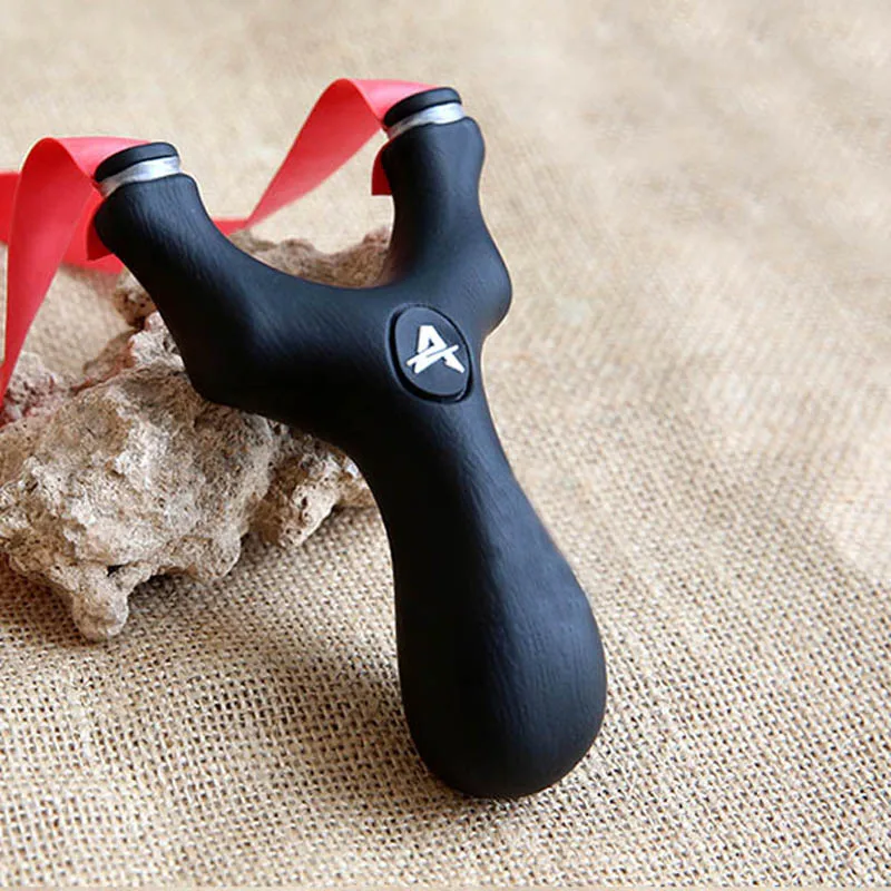 2017 Best Sale Hunting Slingshot Plastic Catapult Powerful Rubber Band