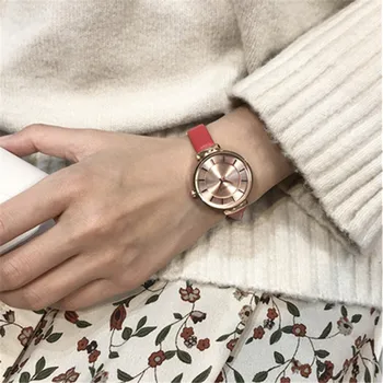 

Hot Fashion Women Watches Famous Simple Gold Dial Quartz Watch With Small Strap Leather Luxury Casual Wristwatch Dress Female