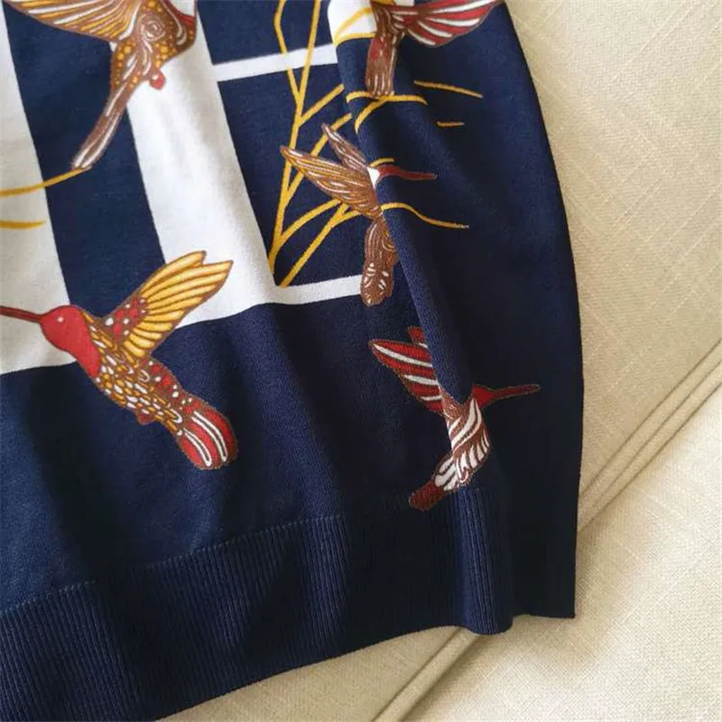 Luxury Designer Brand Knitted Top for Women O Neck