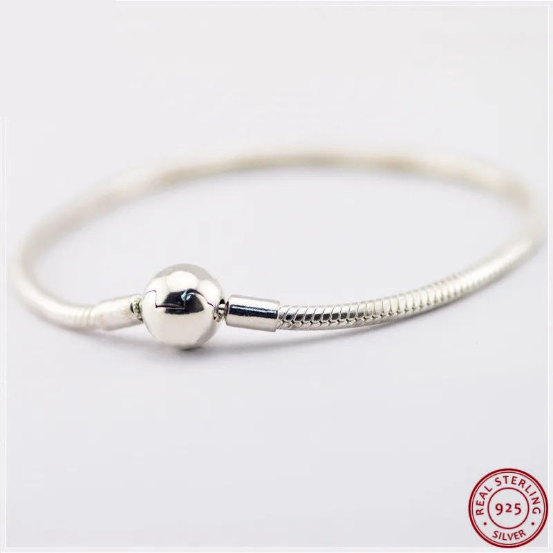 

Simple and Elegant Popular 925 Sterling Silver MOMENTS Smooth Silver Round Clasp Snake Chain Bracelets for Women Jewelry FLB022