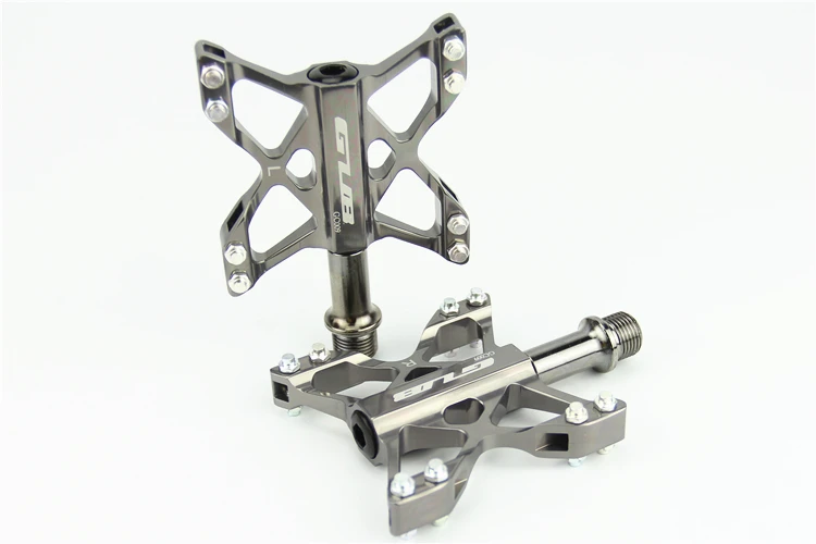 GUB Mountain bike pedals BMX MTB road cycling Magnesium Pedal Platform CNC Titanium Ti Axle Pedal 3 bearings axle 2pcs 16t kactus ultralight mountain bike pedal road cycling magnesium pedals platform terrain titanium