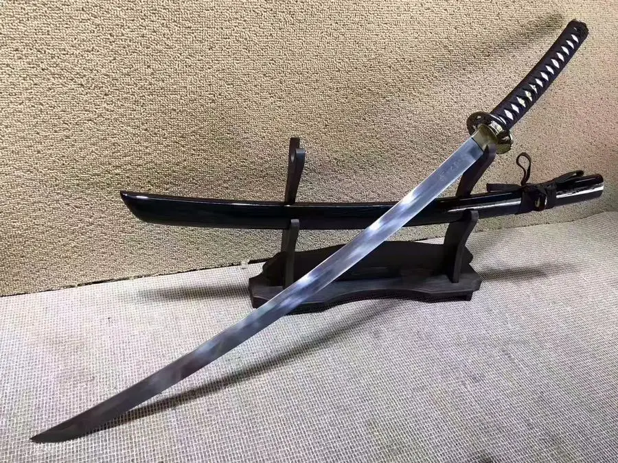 386
