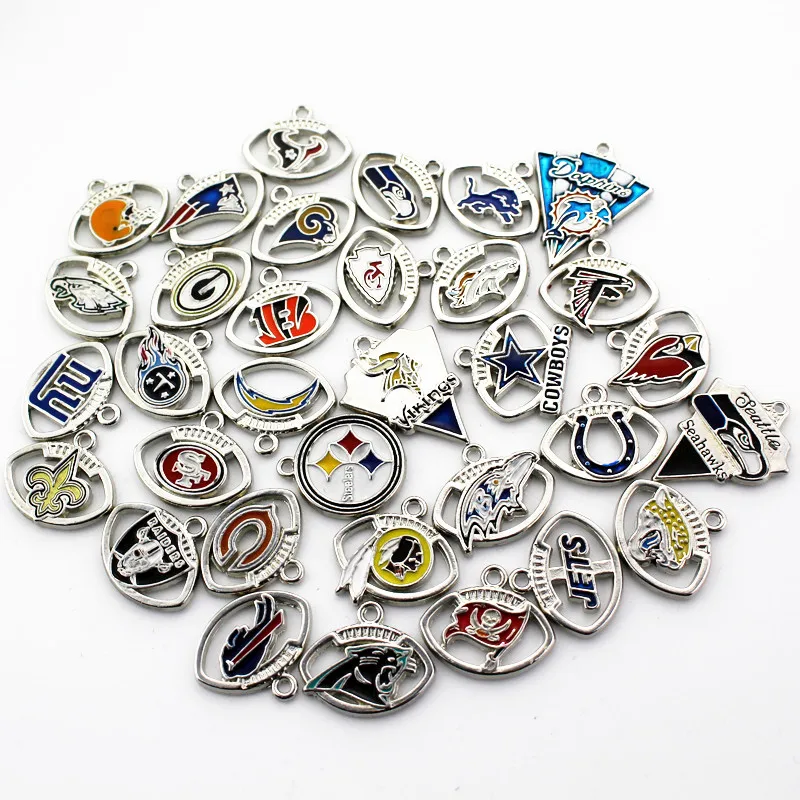 

Wholesale Mixs 32 Designs Football Teams Dangle Charms Enamel Floating Charms For Sports Necklace Bracelet Jewelry
