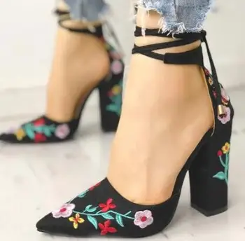 

Sexy Floral Embroidered Pointed Toe Chunky Heeled Gladiator Women Shoes Fashion Lace-up Suede Leather Lady's Pumps Wedding Shoes