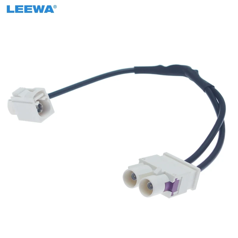 

LEEWA Car 1-Way Female To 2-Way Male FAKRA2-B Radio Antenna Terminals With Amplifier For Volkswagen/Skoda/Audi OEM Head Unit