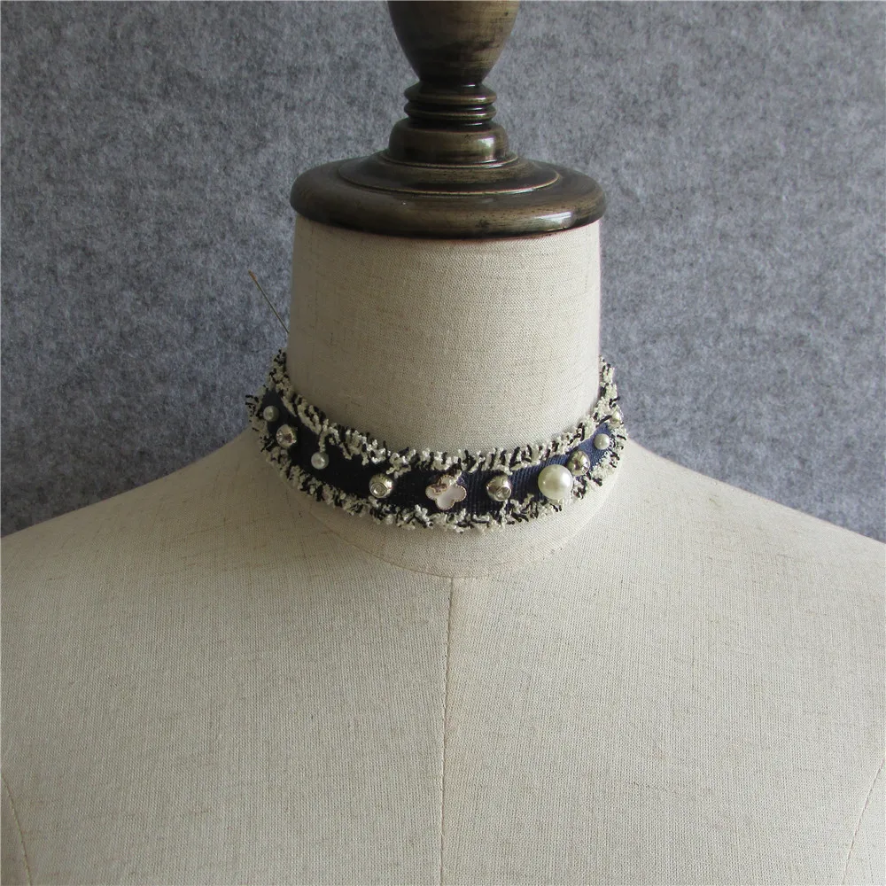 New Arrival Elegant Fashion Women cloth Collar Ms velvet hollowout pendant necklace fashion girl