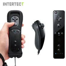 Black/White Built in Motion Plus Remote and Nunchuck Controller for Nintendo Wii with Silicon Case