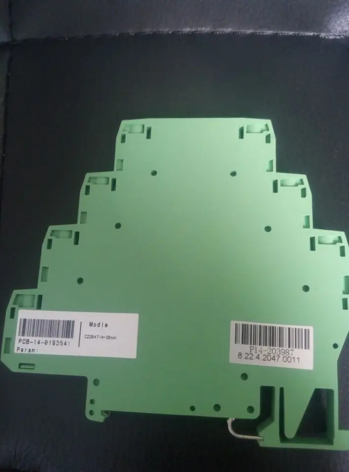 Isolator CZ2071 thermal resistance input analog output one input and output. Isolator CZ2071 thermal resistance input analog output one input and output.