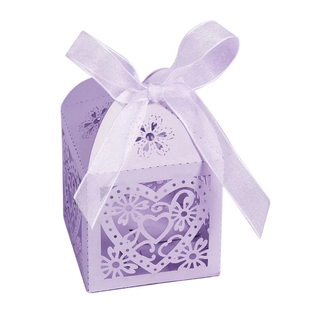 

50Pcs/set Baby Shower Favors Gifts Candy Boxes paper boxes Love Heart Party Wedding Hollow Carriage