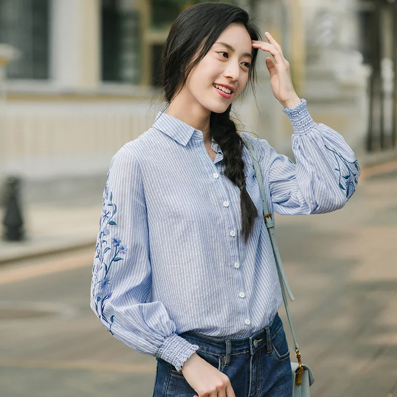 

INMAN Autumn Blouse Turn Down Collar Embroidery Stripped Loose Style All Matched Women Tops Blouse