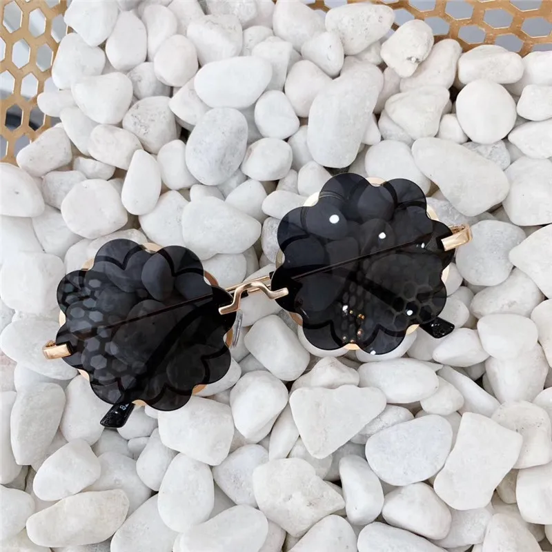 Iboode новые детские солнцезащитные очки в форме цветка Gafas Детские UV400 детские солнцезащитные очки для девочек и мальчиков модные многоугольные Металлические оттенки - Цвет линз: Black