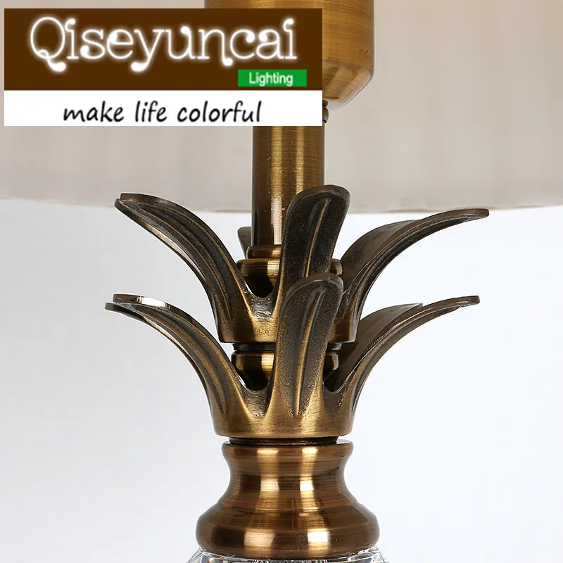 Qiseyuncai European style cozy bedroom pineapple K9 crystal table lamp modern simplicity luxury high-end fashion lighting Qiseyuncai European style cozy bedroom pineapple K9 crystal table lamp modern simplicity luxury high-end fashion lighting