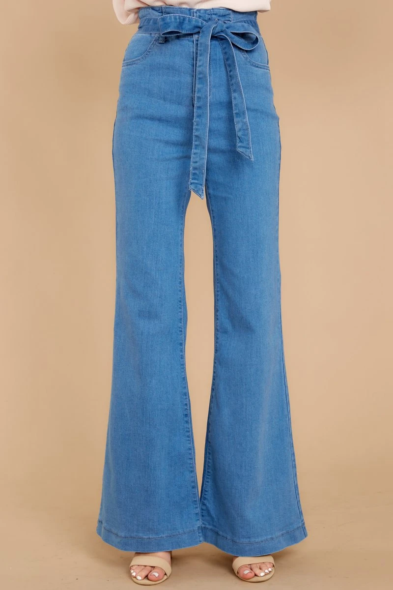 С завязкой на талии и расклешенным подолом женские джинсы брюки Винтаж женская одежда осень Штаны с высокой посадкой поясом Джинсы-стретч джинсы с широкими штанинами