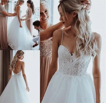 

Beautiful Lace Tulle Beach Wedding Dresses 2020 Spaghetti Straps Appliques Pearls Beaded Country Style Bridal Gowns Casamento