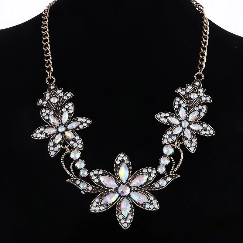 Новое роскошное античное винтажное ожерелье с черным кристаллом, очаровательный ошейник, Массивное колье и кулоны для женщин, ювелирное изделие