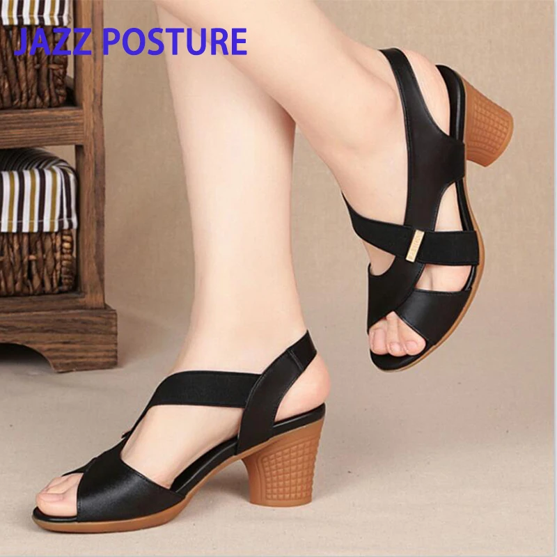 

2019 new summer sandals women's thick with a Roman fish mouth elastic women's shoes fashion non-slip wear mother shoes y325