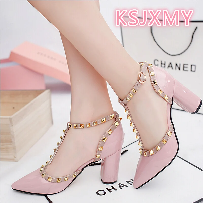 

Women's new T-shaped rivets word buckle with hollow tip patent leather high-heeled with shallow mouth shoes
