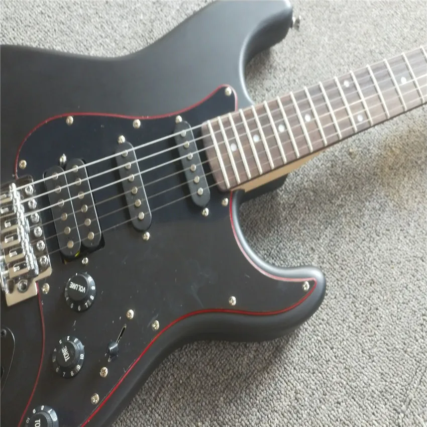 

Custom black electric guitar black jacket, silver, rosewood Fretboard, available for customization