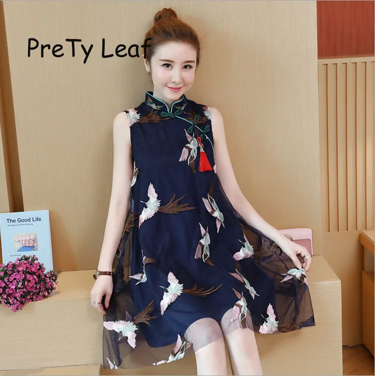 

2019 new summer embroidered mesh dress