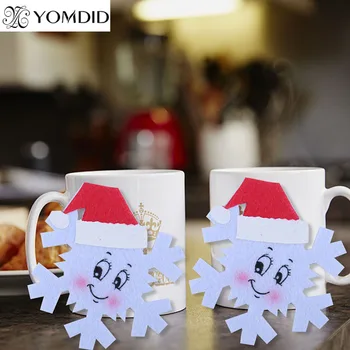 

8pcs/lot 10CM Christmas Snowflake cup pad Coffee mug Snowflake Pad Snowman design cup pad 2017 new sale Home Table decorations