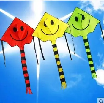 

free shipping high quality smiling face kite 20pcs/lot child kite nylon ripstop kite with handle line wei kite factory chinese