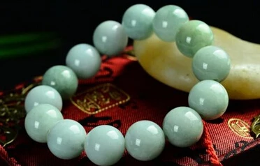 

437 Green Chinese 100% A Grade Natural Jade/ Jadeite Beads Bracelet/ Adjustable