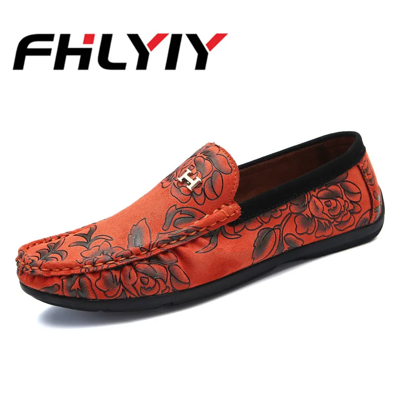Koop Mannen Massaal Soft Loafers Comfortabele Slip op Bloemen Platte Rijden Schoenen Zomer Herfst Office Party Casual Loafer Mannelijke Mode Schoenen