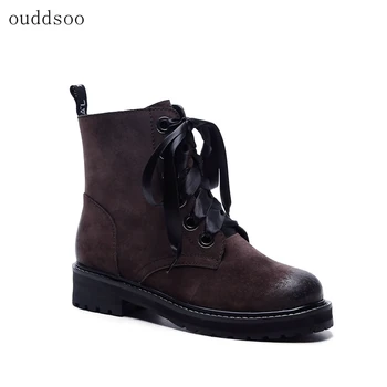 

New ins locomotive Martin boots female British wind Korean version of the wild student flat-bottomed lace retro chic booties