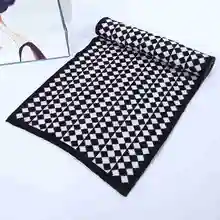 Winter Fashion Scarf Luxury Brand Tartan Cashmere Scarf Men Rhombus Striped Patchwork Scarves Christmas YJWD651