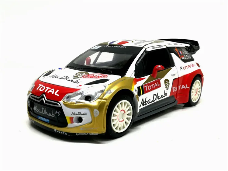 1:26 Citroen DS3 WRC литая под давлением модель автомобиля с выдвижной спинкой игрушечный звуковой светильник электронная модель автомобиля детские игрушки