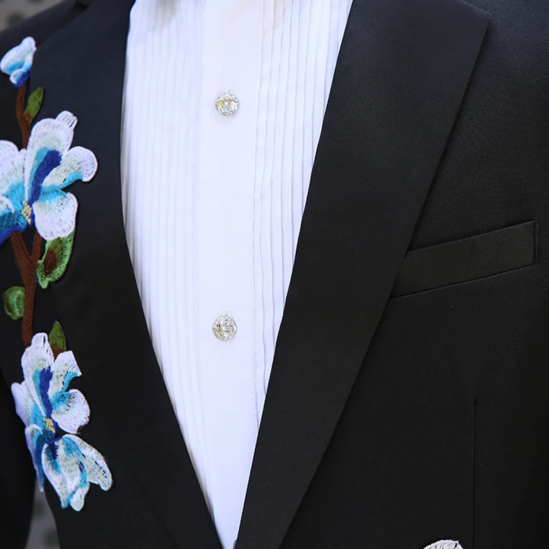 Модные черные костюмы для Для мужчин хорошее качество цветок Blazer брюки Костюмы комплект певец сценический костюм вечернее платье