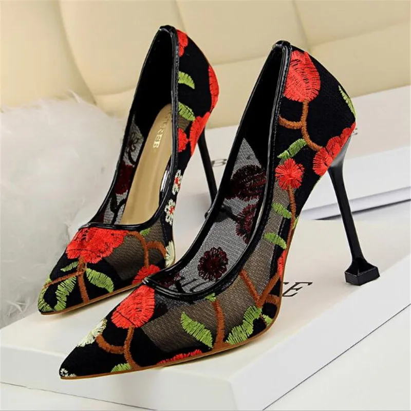 

Women's high heels new super high with shallow mouth pointed flower embroidery thread bud silky hollow sexy nightclub shoes