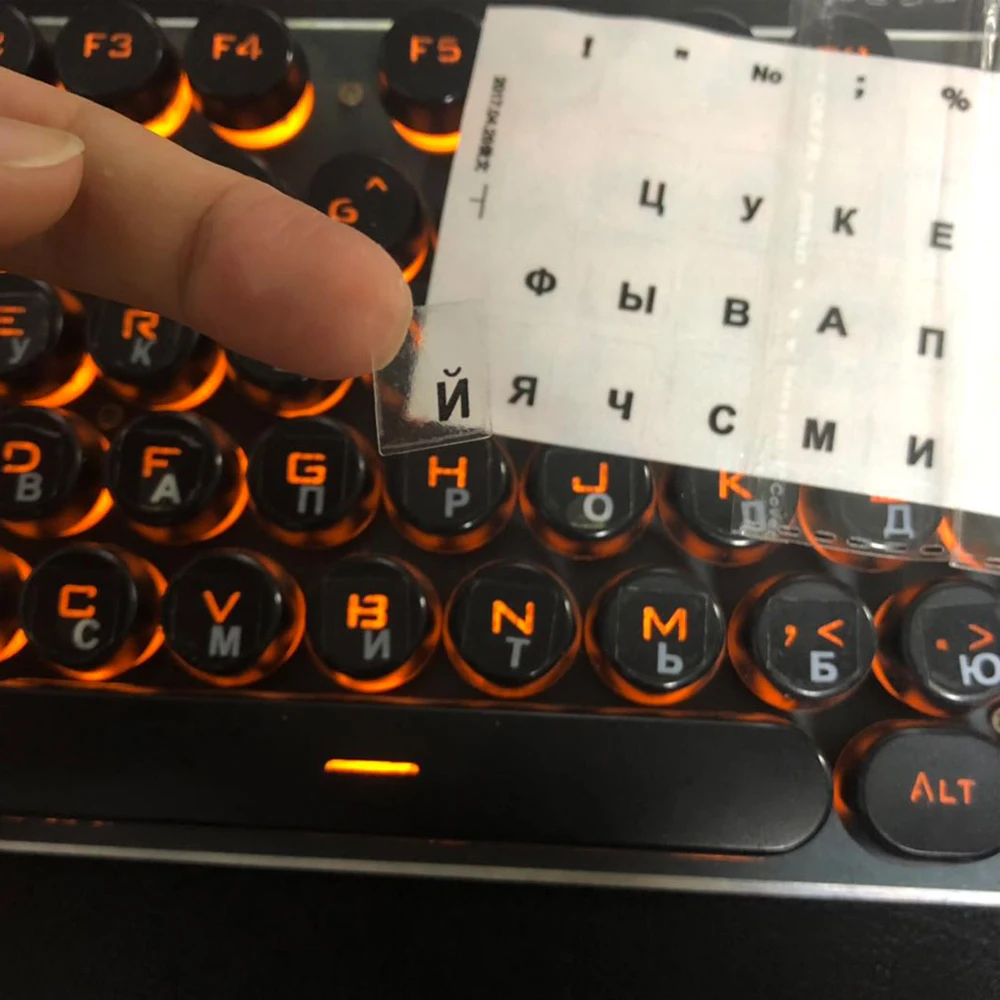 Прозрачная русская наклейка черного и белого цвета подходит для ноутбуков с клавиатурой
